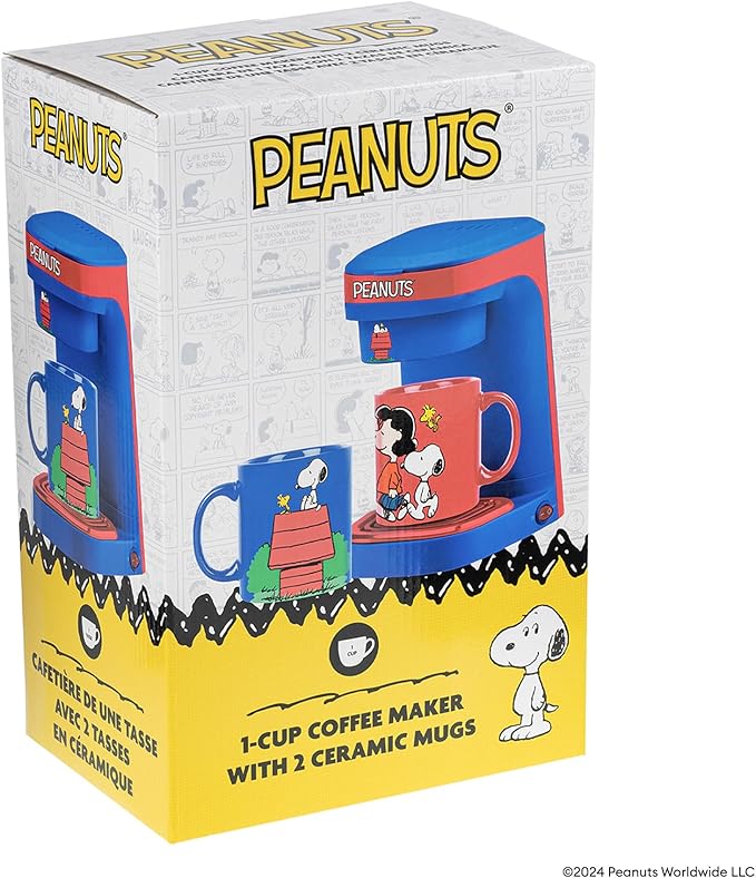 Uncanny Brands Peanuts Single Cup Coffee Maker Gift Set with 2 Mugs