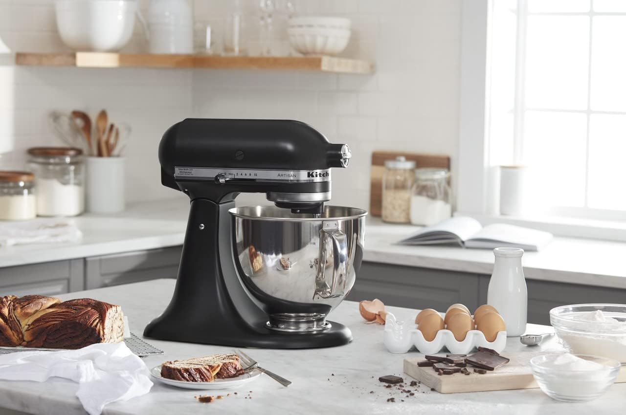 KitchenAid Artisan Series 5 Quart Tilt Head Stand Mixer with Pouring Shield KSM150PS, Matte Black