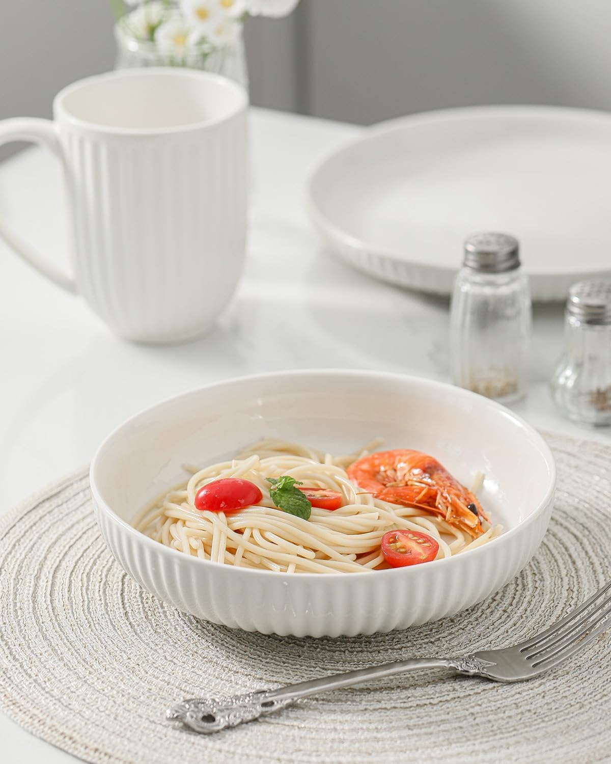 Hasense 8 Inch Pasta Bowls, 30 oz Ceramic Dinner Bowls Set of 4, Bowl Plates for Kitchen, Salad, Large Serving Bowl for Wedding & Housewarming Gift, Modern Bowls Microwave & Dishwasher Safe, White