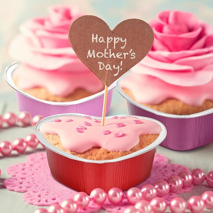 Honeydak Heart Shaped Mini Cake Pan Valentine's Day Aluminum Foil Small Cake Cup with Lids 100 Ml/ 3.4 Ounces Disposable Desserts Baking Tins for Mother's Day Wedding Parties, 3 Colors(24 Sets)