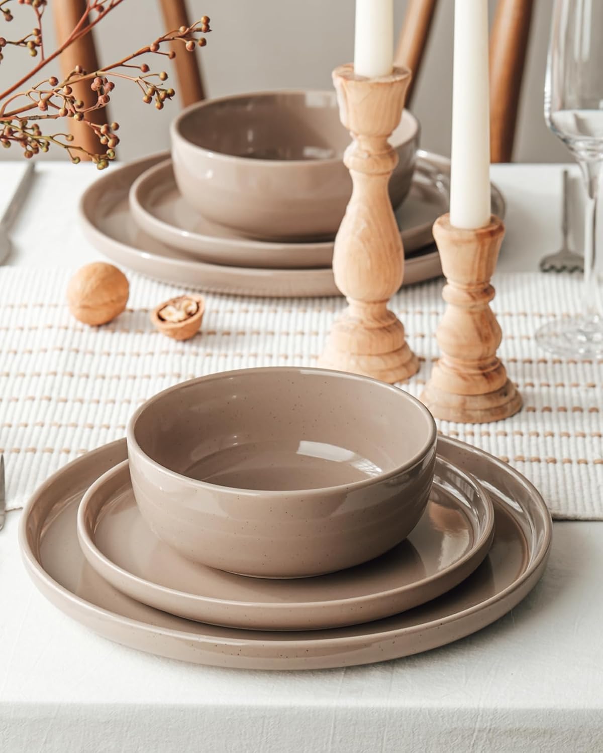 Famiware Milkyway Dinnerware Sets, 24 Piece Dish Set, Plates and Bowls Sets for 8, Cinnamon Brown