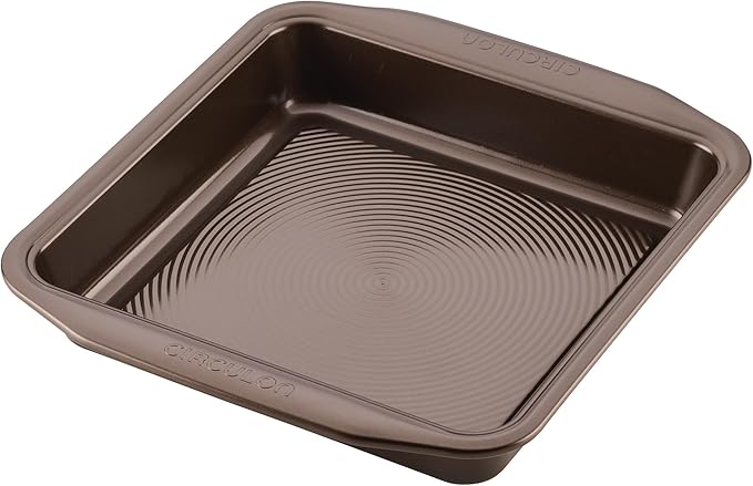 Circulon Symmetry Cake Pan, Chocolate