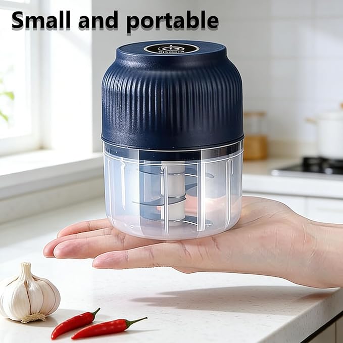 Electric Garlic Chopper, Mini Portable Veggie Cutter, 300ml Cordless Garlic Grinder Onion Masher, Portable Vegetable Cutter for Garlic, Onions, Herbs, Spices & Baby Food (Blue, 6 Blade+Egg Beater)