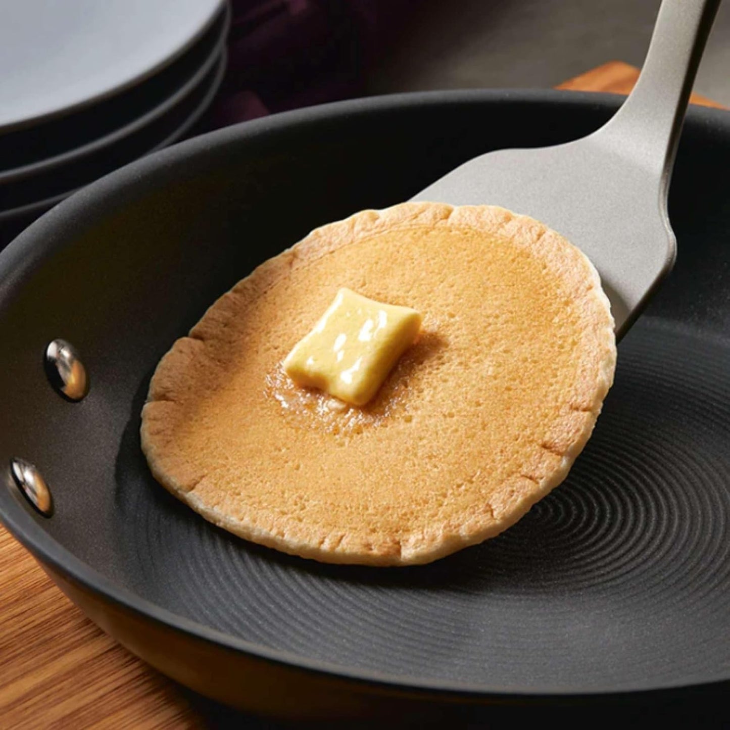 Circulon 83905 Radiance [hard anodized] Nonstick Frying pan set / Skillet Set - 8.5 Inch and 10 Inch, Gray