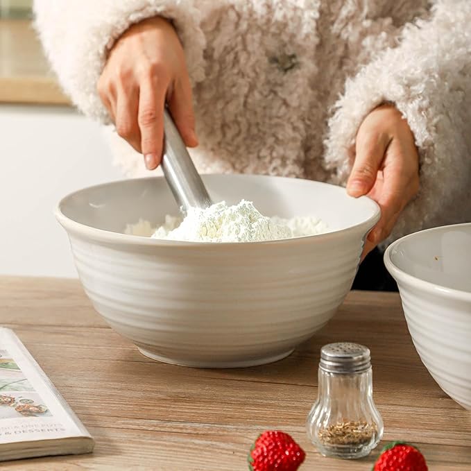Serving Bowls Set of 2, 9 Inch Large Ceramic Mixing Bowls for Kitchen, Perfect for Salad Pasta Soup Pho Popcorn Baking Cooking, Ideal for Daily Meals Party Dinner Entertaining, White