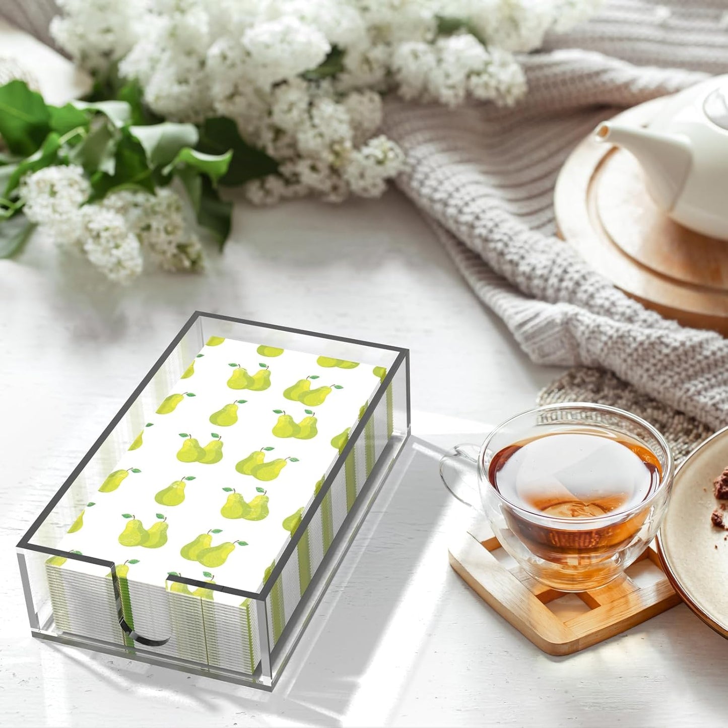 Rubtlamp 1Pcs Guest Towel Holder Tray - 0.2Inch Thickness Bathroom Napkins Holder - Acrylic Napkin Holder Bathroom for Kitchen, Parties, Weddings, Party, Hotel, Restaurant (Clear, 9”X5.5”X2.5”)