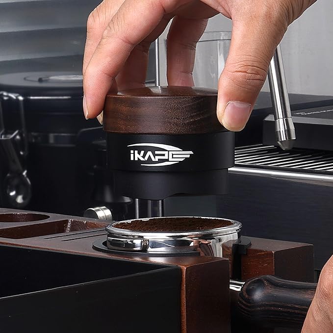 IKAPE 58MM Coffee Distributor, New Wooden Handle Design, Gravity Adaptive Espresso Distributor Fits All 58.35MM Espresso Portafilter, Compatible with 58.35MM Rancilio Bottomless Portafilter
