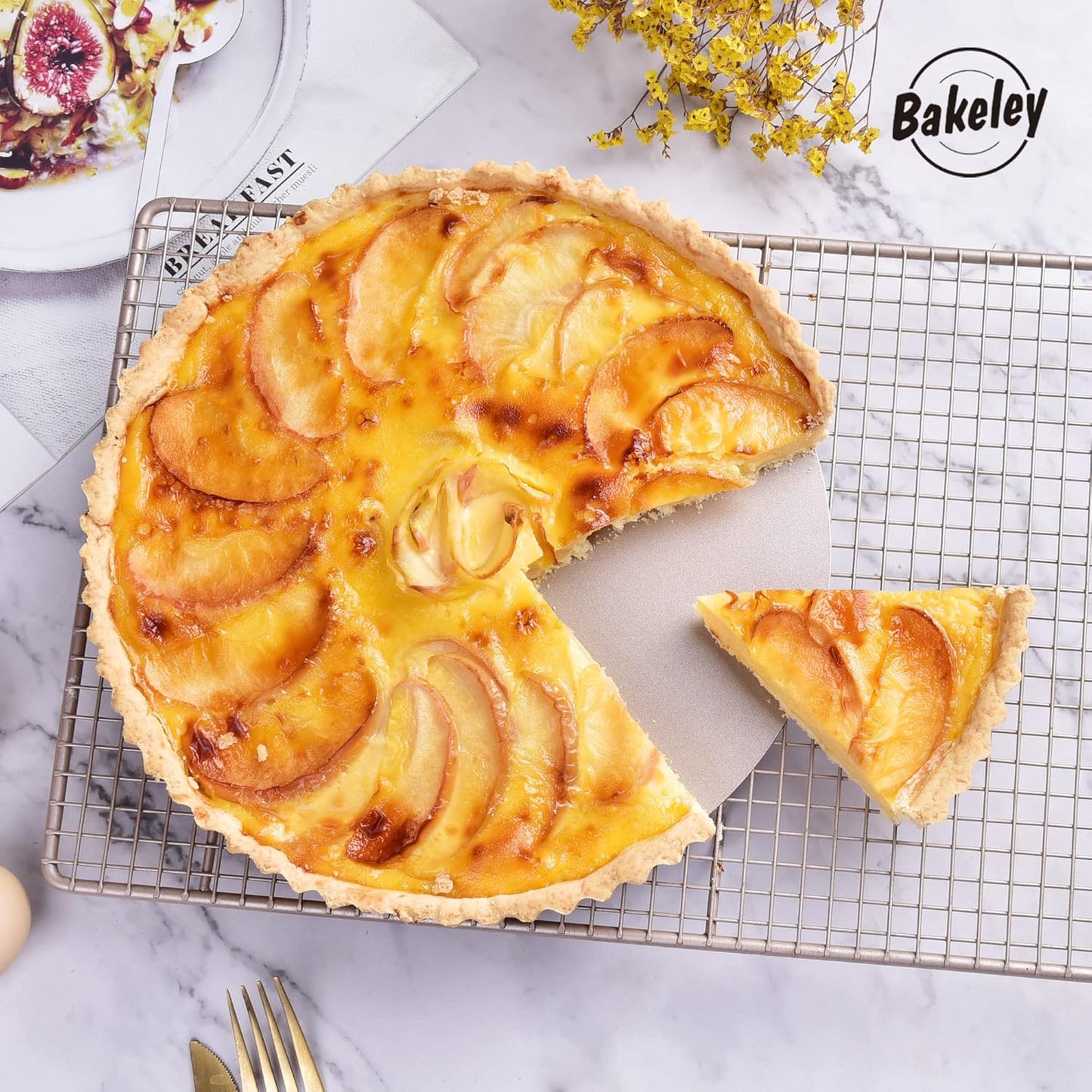 10-Inch Round Tart Pan with Loose Removable Bottom, Non-Stick Carbon Steel Quiche Pan for Oven Baking (Champagne Gold)
