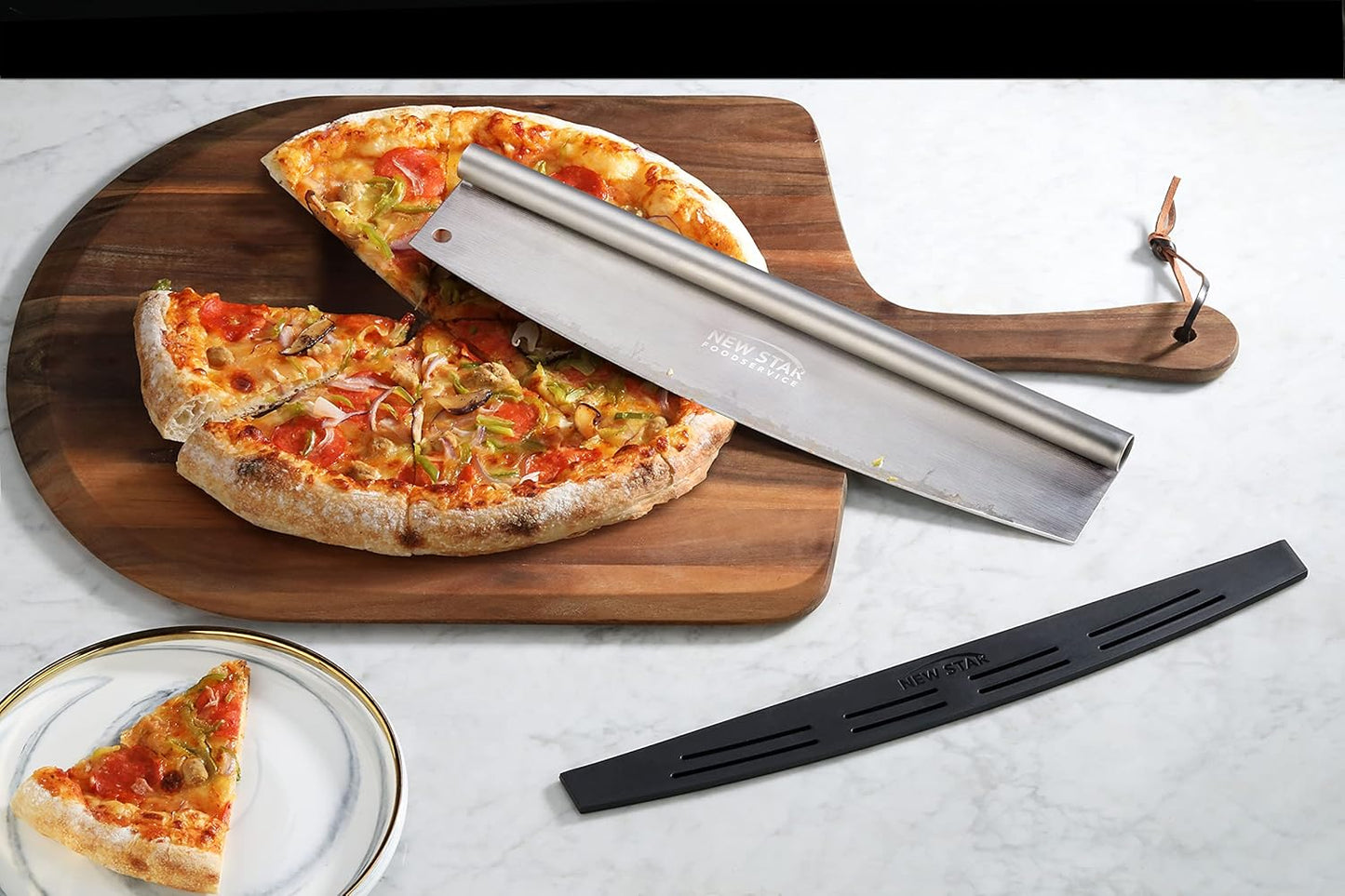 New Star Foodservice Professional Pizza Cutter and Peel Combo (30-Inch)