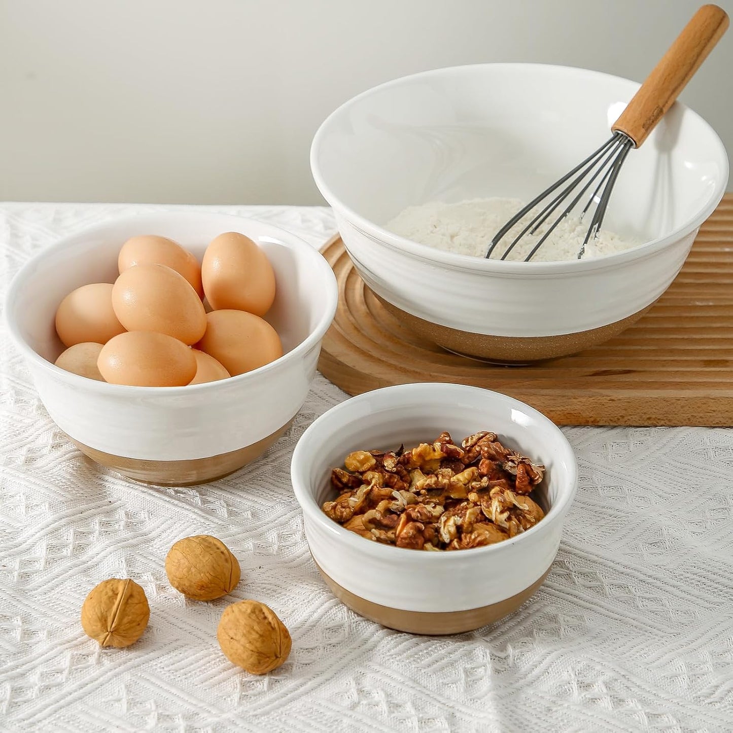 Hasense Ceramic Mixing Bowls, Large Salad Pasta Bowls Set, 2.1/1.0/0.5 Qt Serving Bowls for Entertaining, White Nesting Batter Bowls for Prepping Baking, Dishwasher Microwave Safe, Set of 3