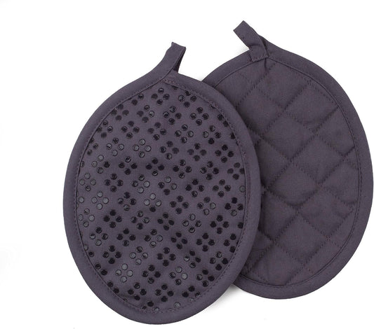 Sticky Toffee Silicone Pot Holders Set of 2, Gray, Heat Resistant to 500°F, Non-Slip Oven Hot Pads with Oeko-Tex Cotton Shell, 7 x 9 in